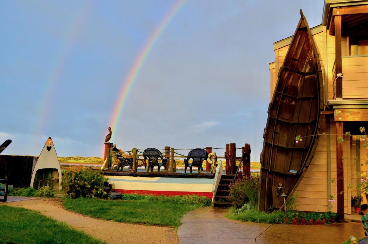 Captain'S Inn At Moss Landing Εξωτερικό φωτογραφία