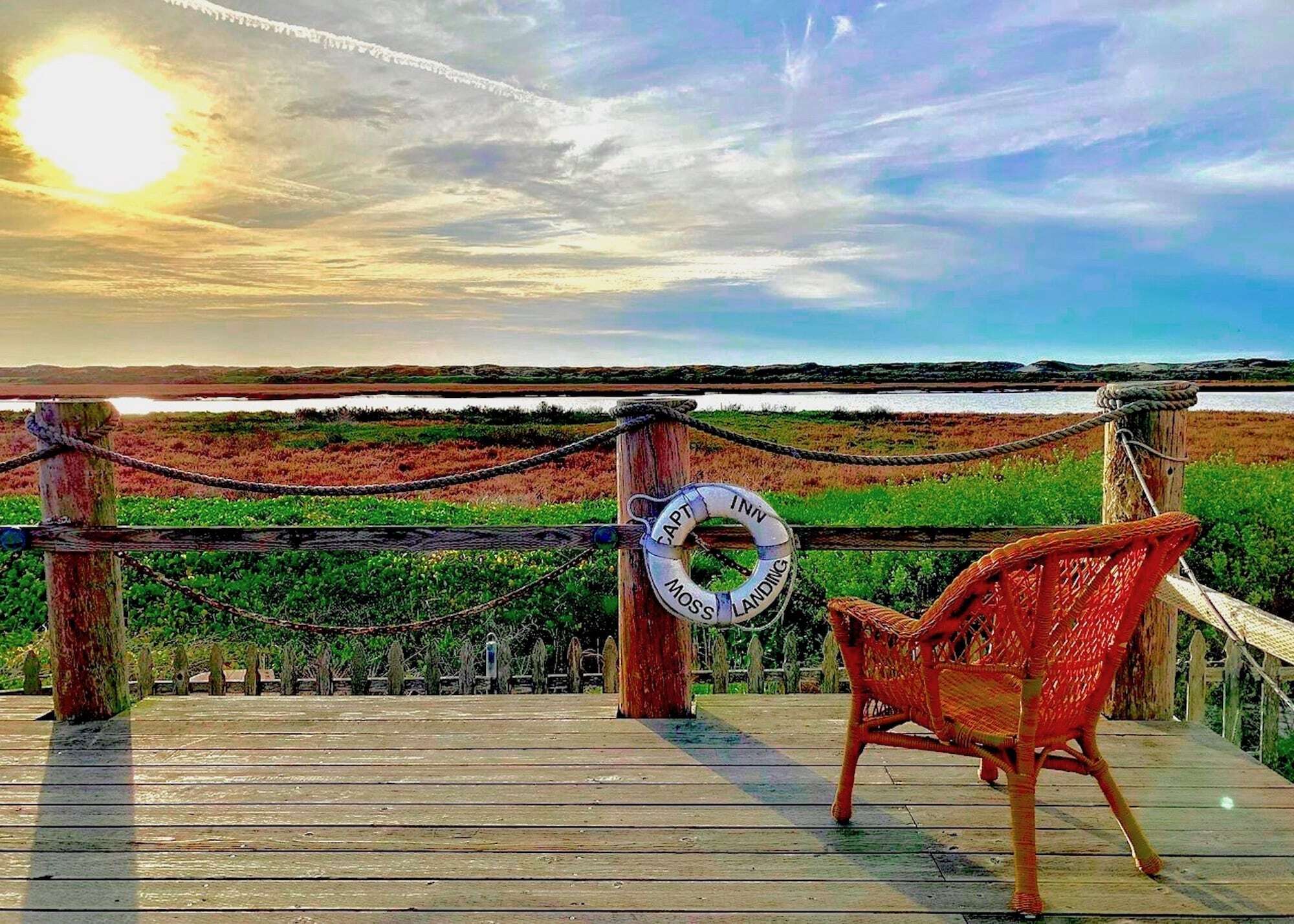 Captain'S Inn At Moss Landing Εξωτερικό φωτογραφία