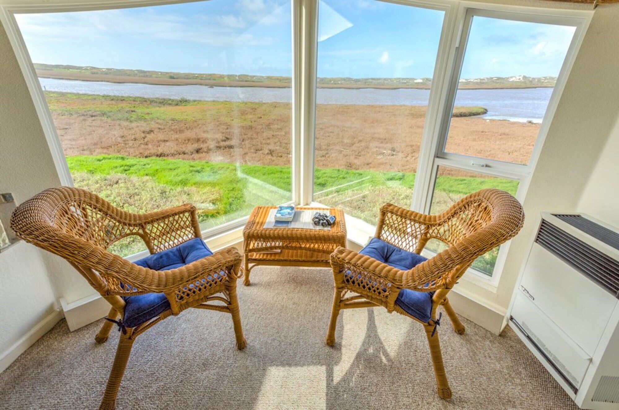 Captain'S Inn At Moss Landing Εξωτερικό φωτογραφία